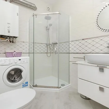 Komfortowy Apartament Z Tarasem Blisko Plazy Z Dodatkowymi Udogodnieniami W Pobierowie By Noclegi Renters