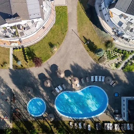 Lejlighed Komfortowy Apartament Z Tarasem Blisko Plazy Z Dodatkowymi Udogodnieniami W Pobierowie By Noclegi Renters *