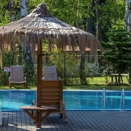 公寓 Lesna - Basen & Kort Tenisowy - Z Parkingiem I Tarasem By Rent Like *