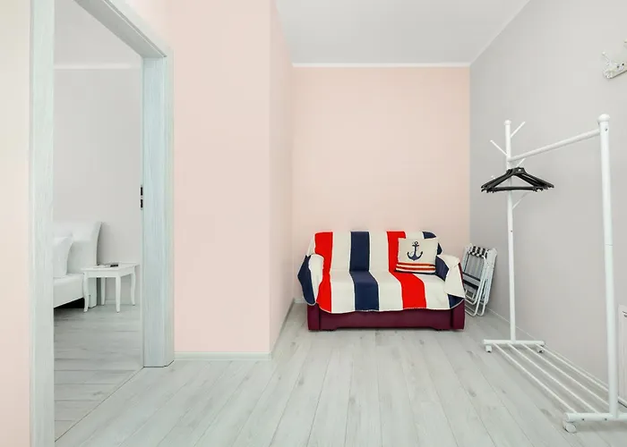 Lesna - Basen & Kort Tenisowy - Z Parkingiem I Tarasem By Rent Like 波别罗沃