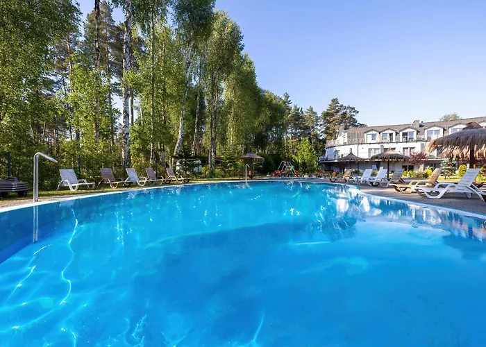 Lesna - Basen & Kort Tenisowy - Z Parkingiem I Tarasem By Rent Like 波别罗沃